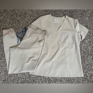 Figs Khaki Scrub Set size M